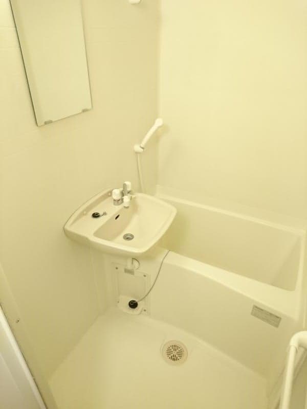Room image 14