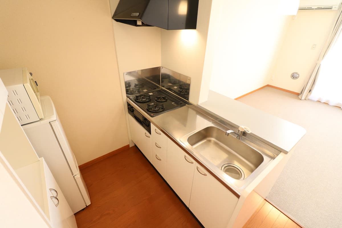 Room image 9