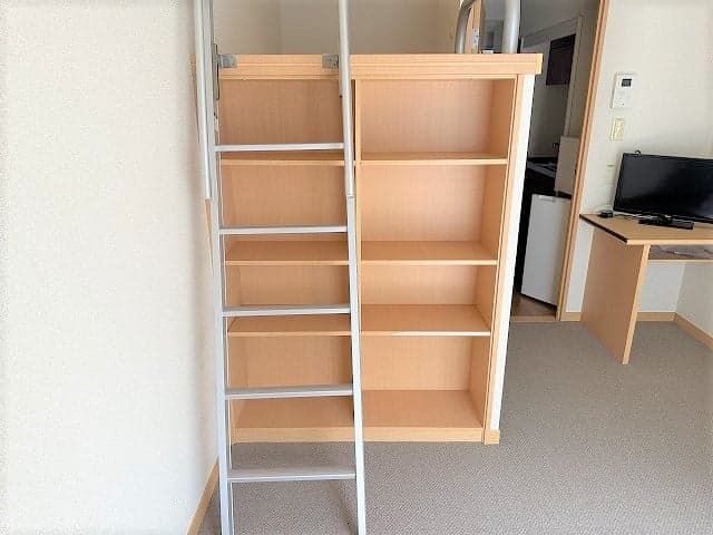 Room image 16