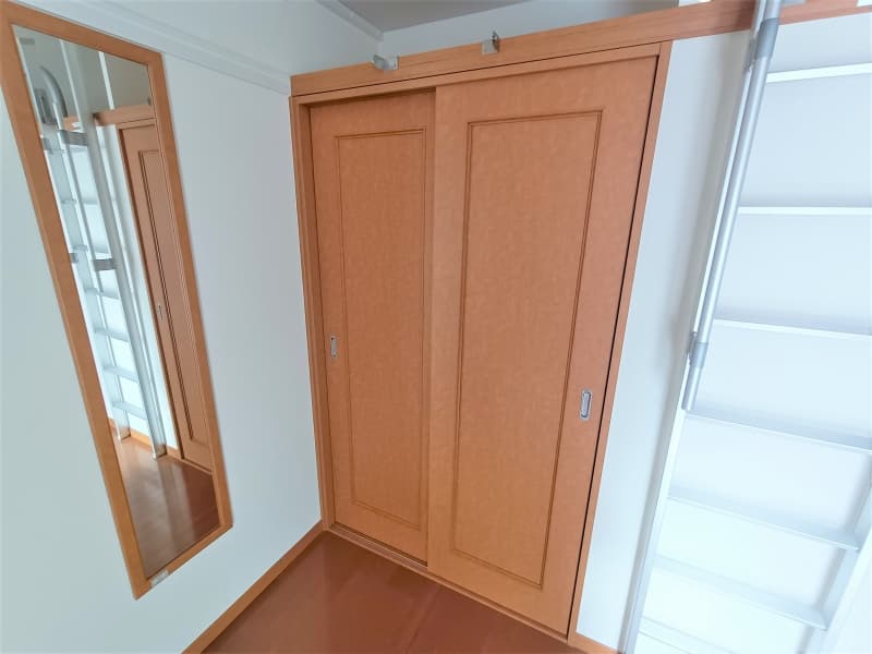 Room image 10