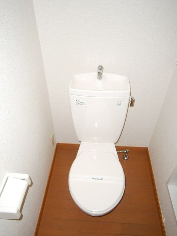 Room image 12