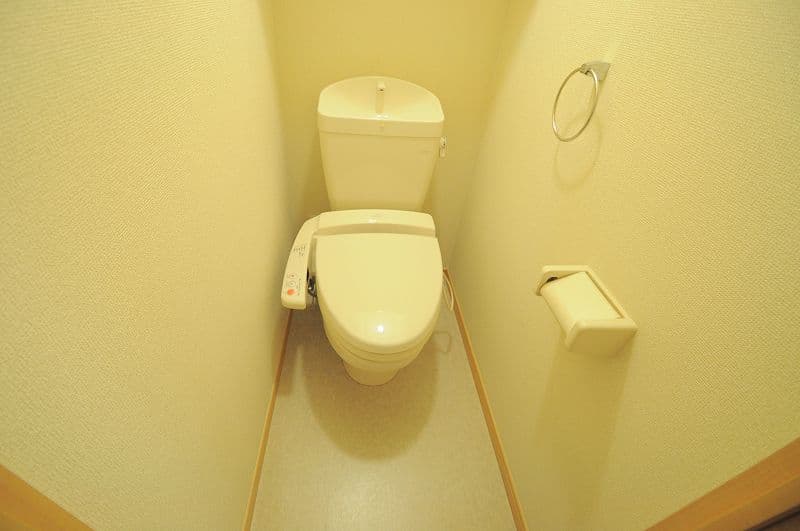 Room image 15