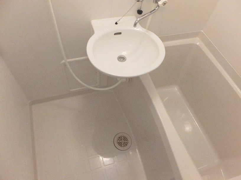 Room image 12