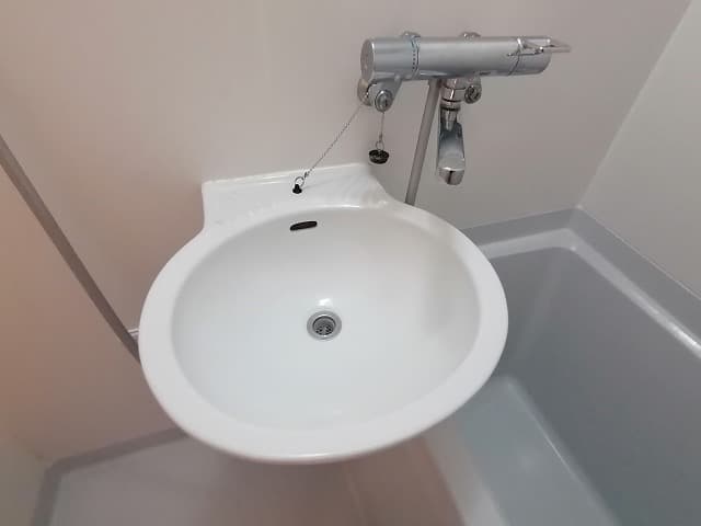 Room image 9