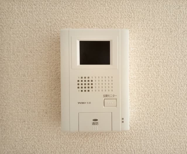 Room image 12