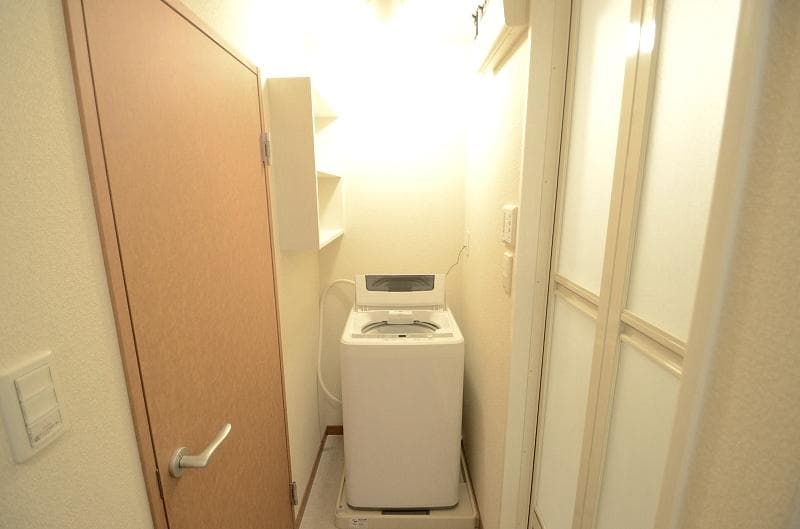 Room image 13