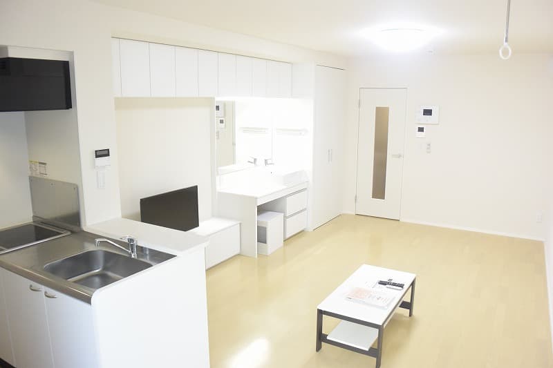 Preview interior of LEONEXT Tada Shinden