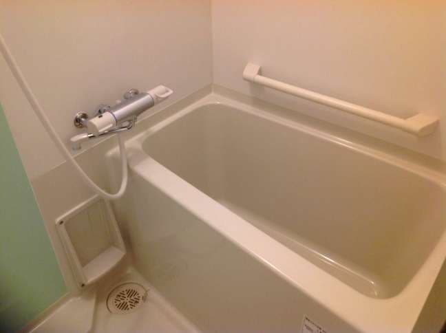 Room image 8