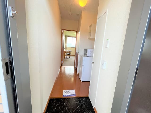 Room image 10