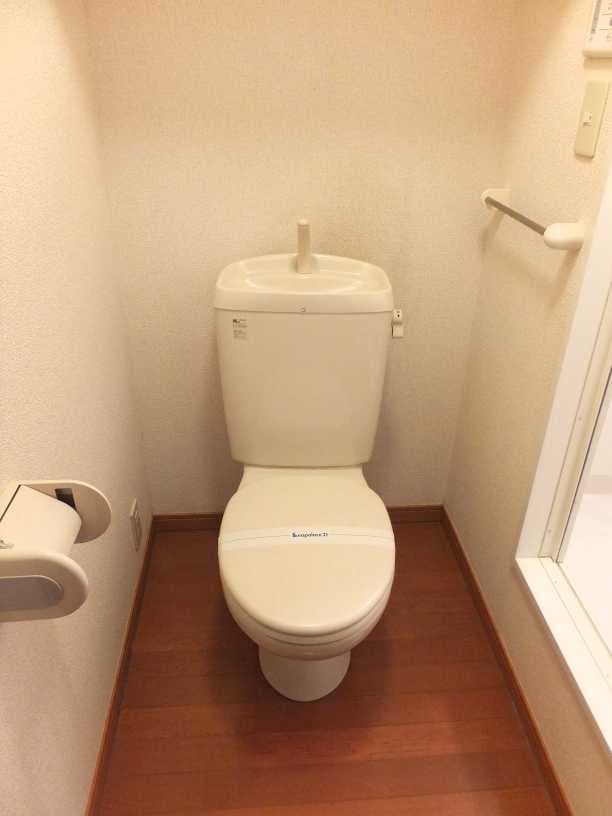 Room image 12