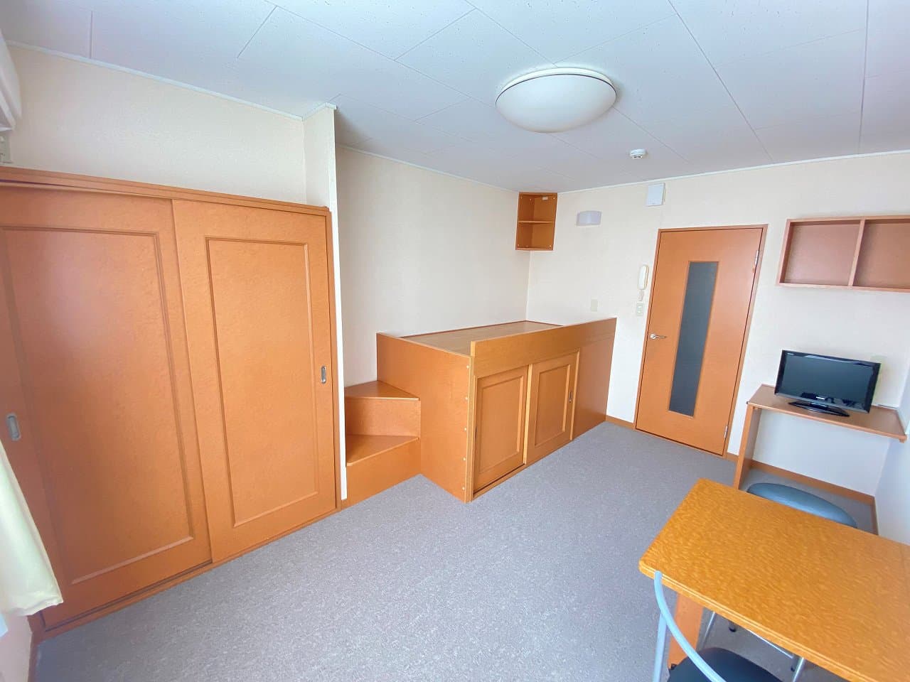 Preview interior of leopalace yanagi III