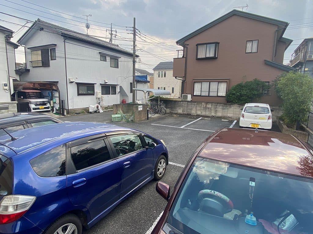 Room image 15