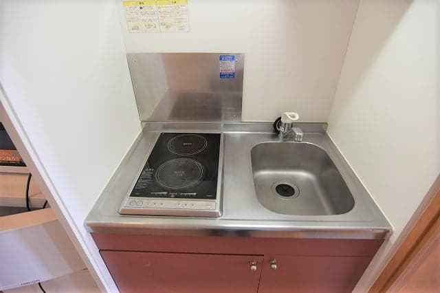 Room image 9