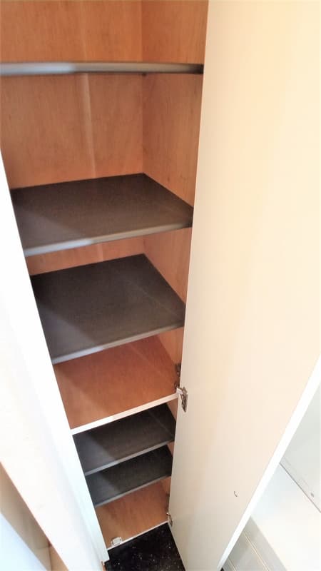 Room image 15