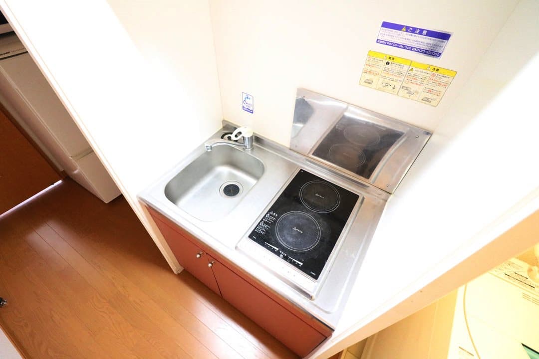 Room image 9