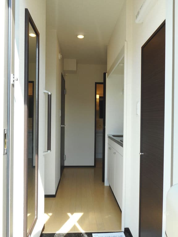 Room image 13