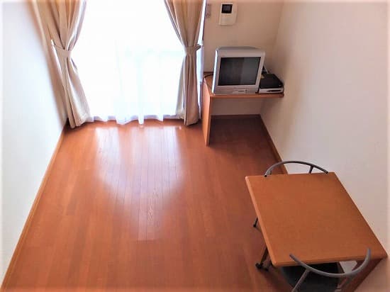 Room image 9