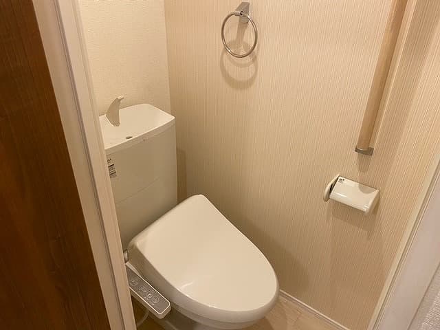 Room image 10