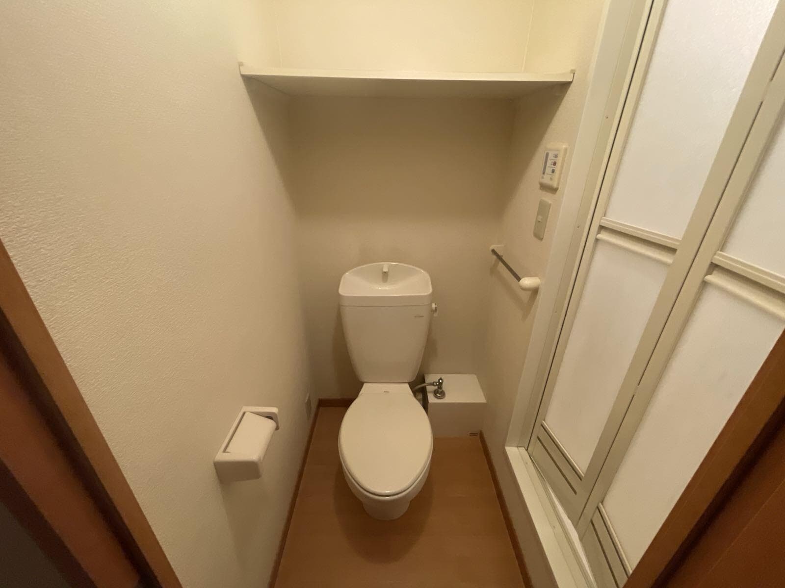 Room image 9
