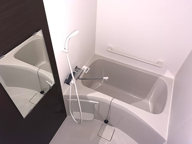 Room image 14