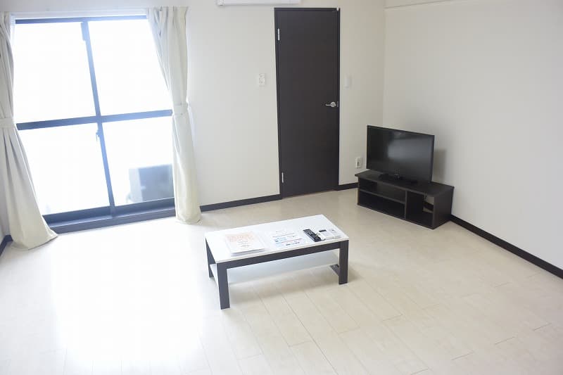 Preview interior of LEONEXT Minami Hanayashiki II