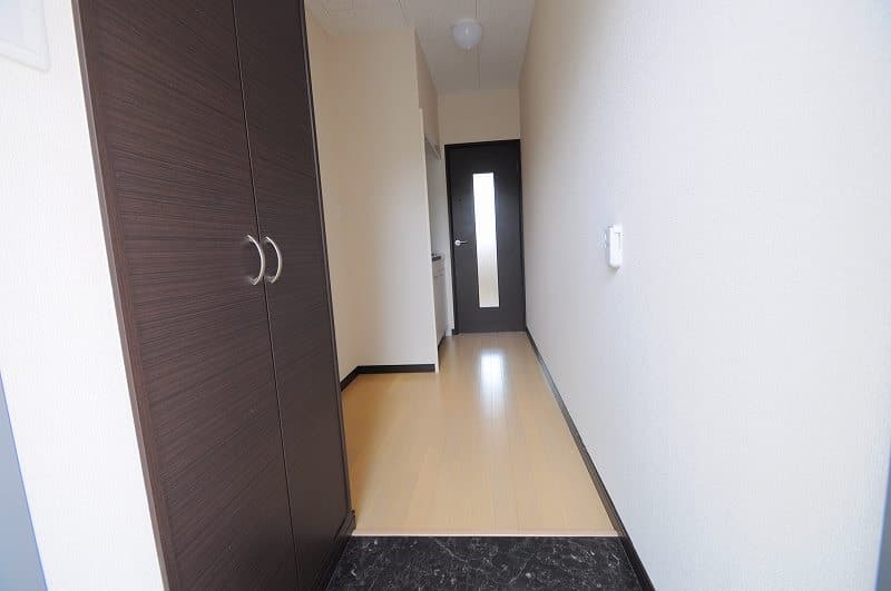 Room image 15