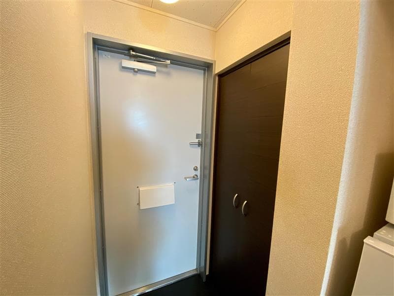 Room image 8