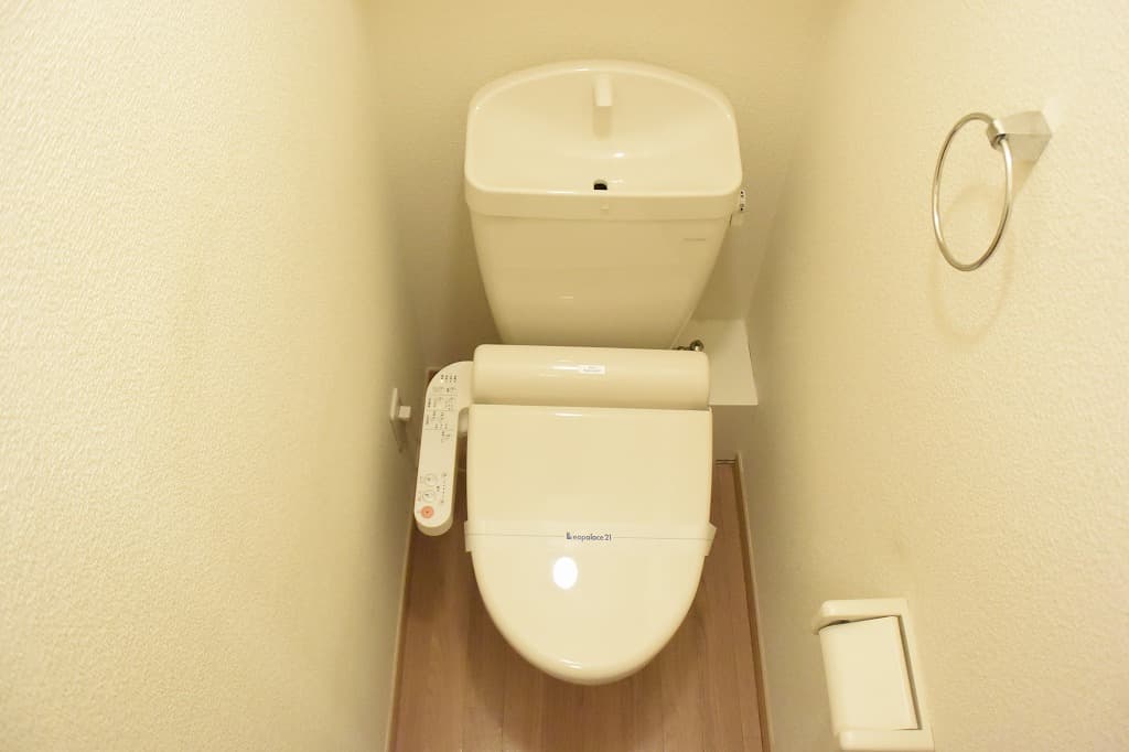 Room image 9