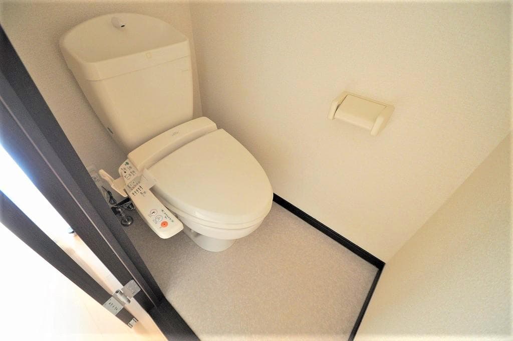 Room image 9