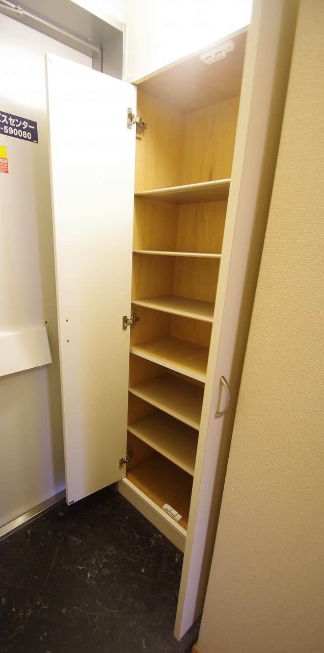Room image 14