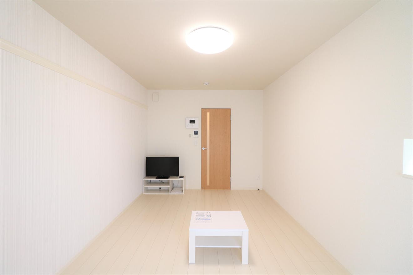 Room image 12
