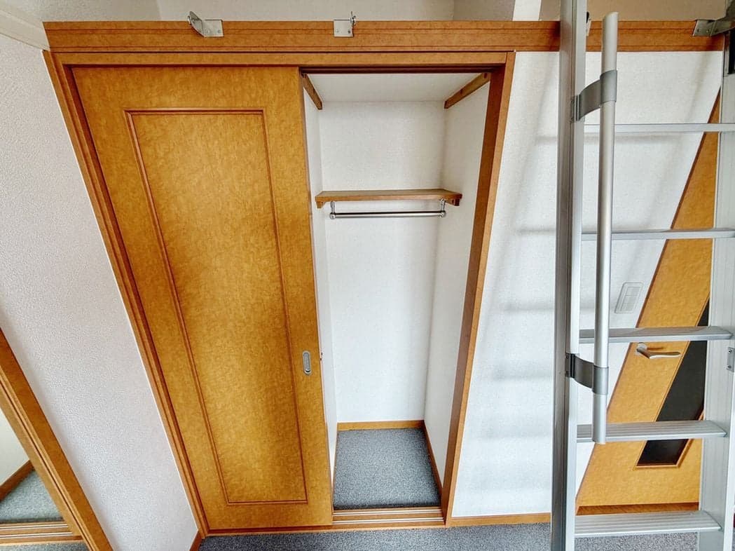 Room image 11