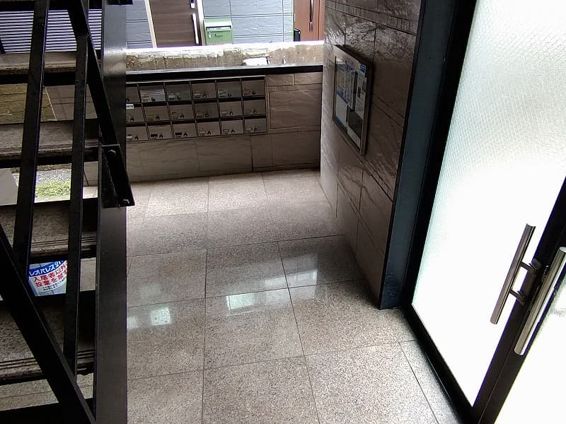 Room image 11