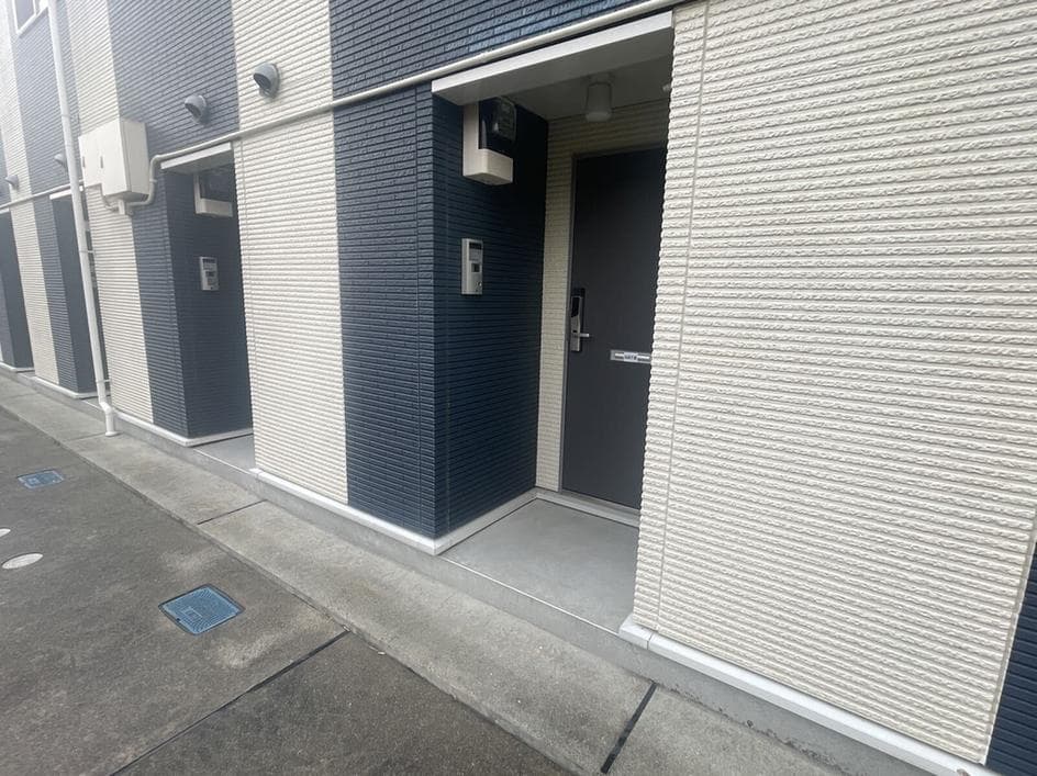 Room image 10