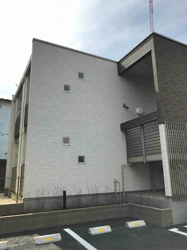 Main exterior of CLEINO Selena