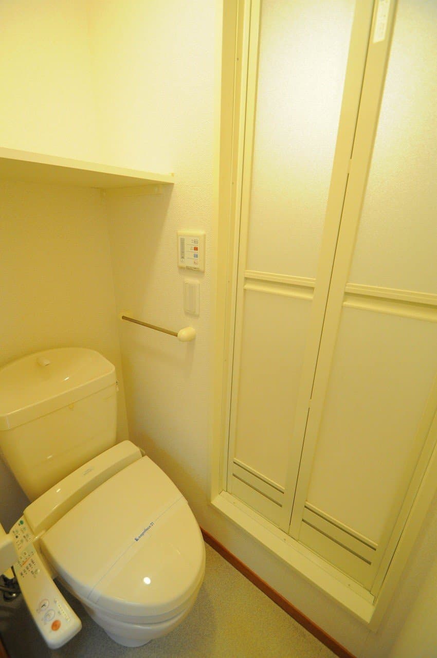 Room image 9