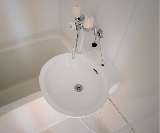 Room image 9