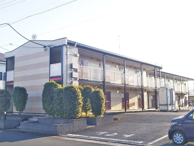 Main exterior of leopalace Miyashiro Teien II