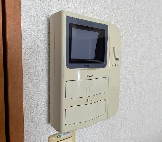 Room image 10