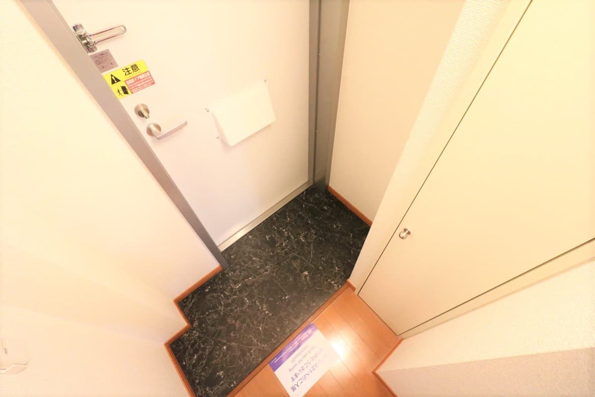 Room image 14