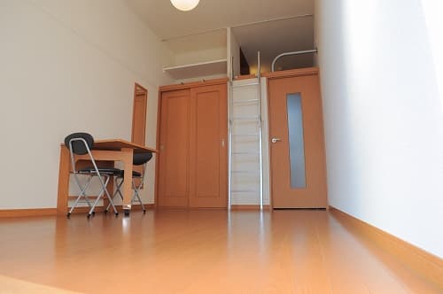 Room image 16