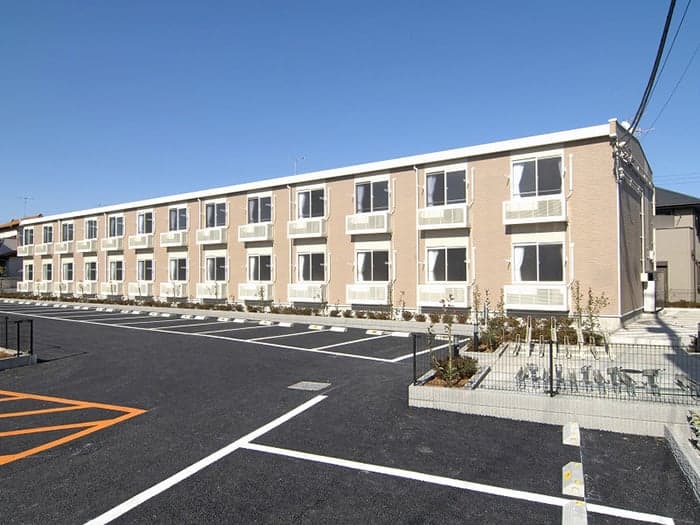 Main exterior of leopalace Oak Hills C