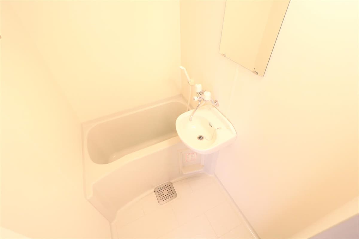 Room image 14