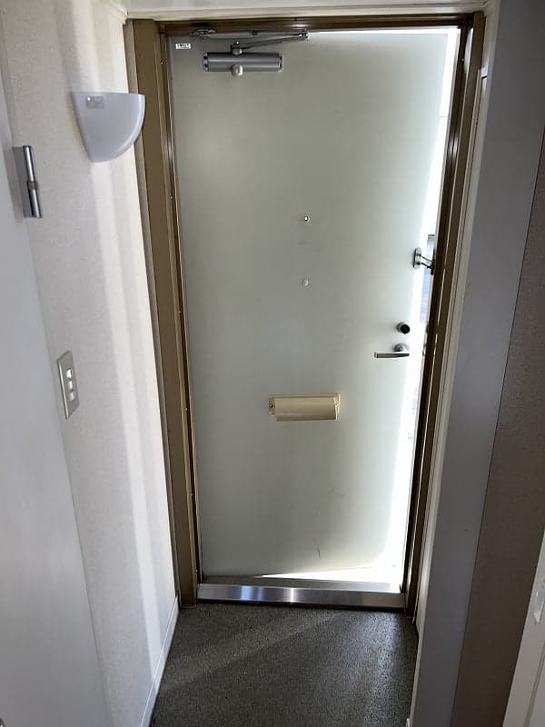 Room image 9