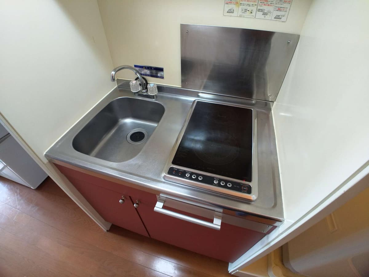 Room image 8