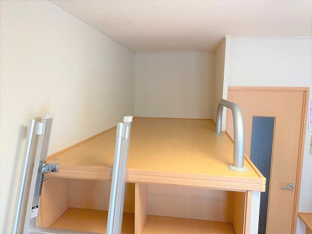 Room image 11