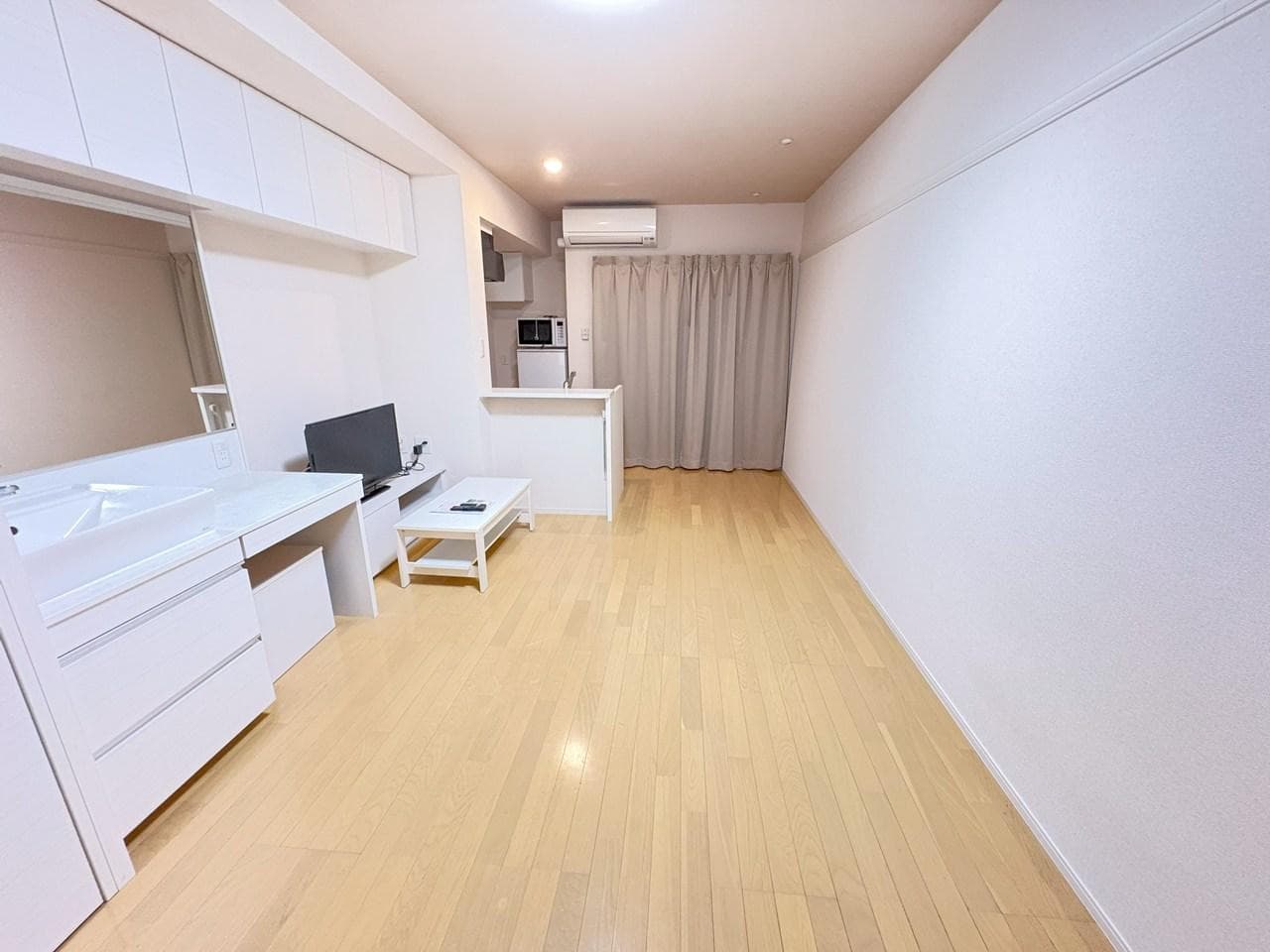 Preview interior of MIRANDA South View