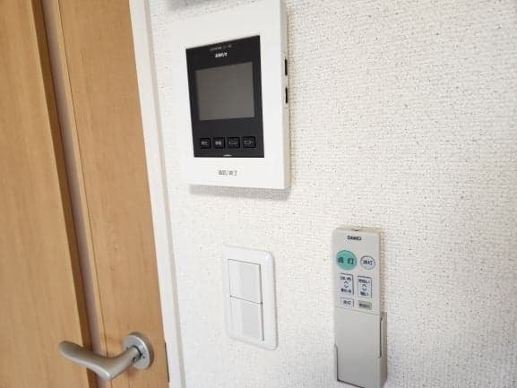 Room image 14