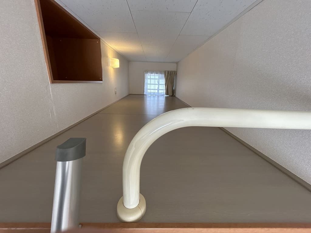 Room image 12