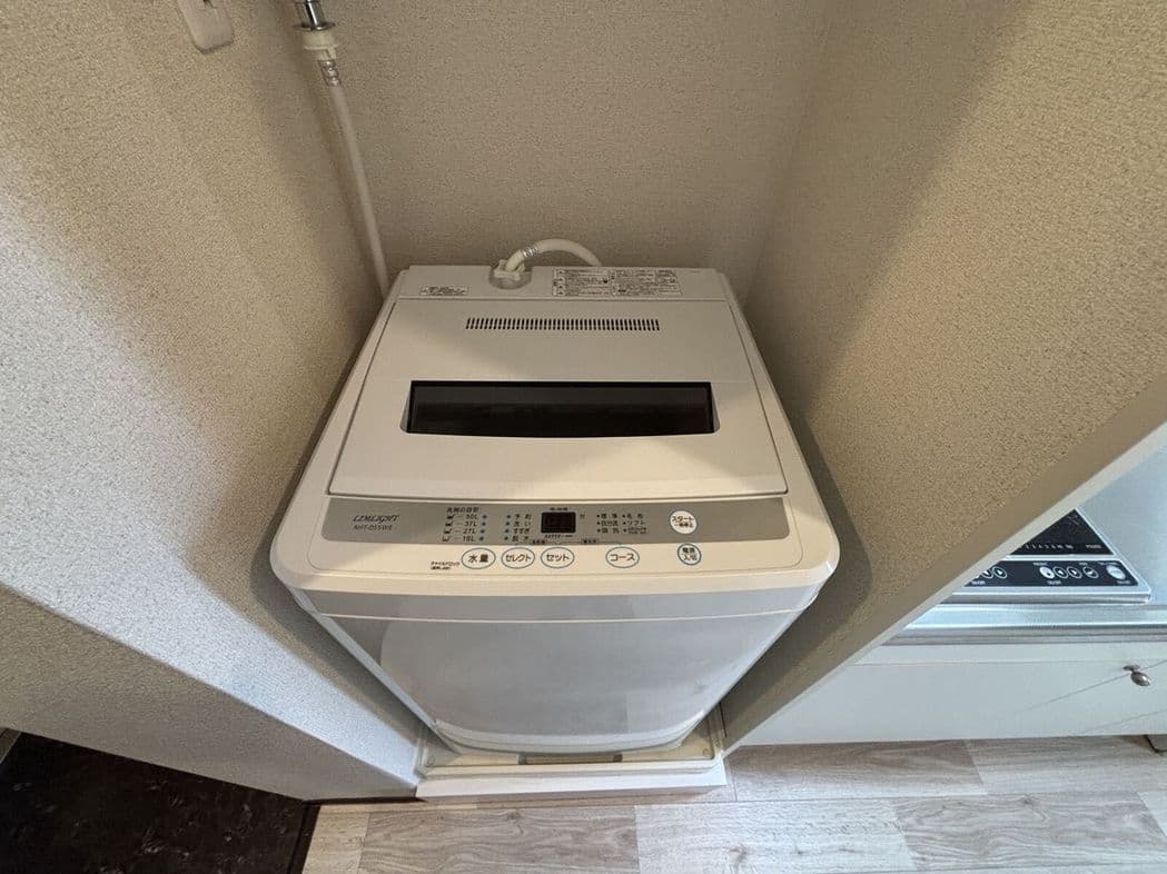 Room image 12